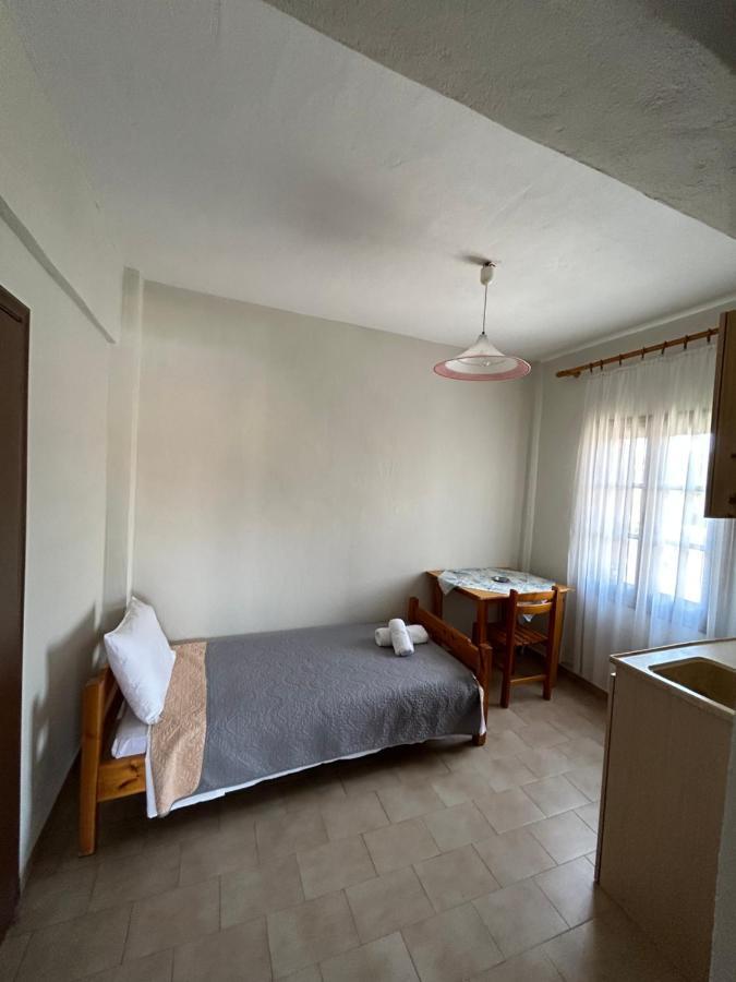 Christopher Apartments Afytos Exterior foto